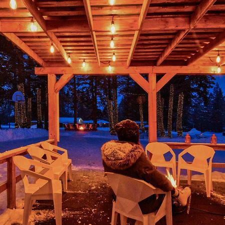 Ridgeview Resort Radium Hot Springs Esterno foto