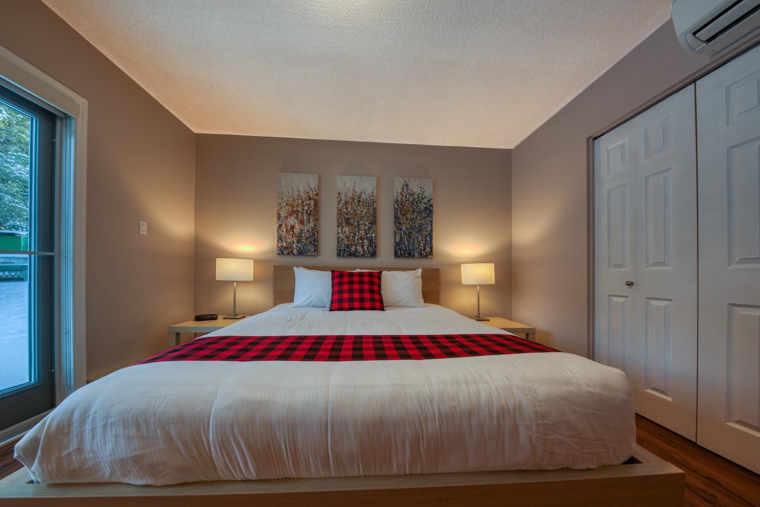 Ridgeview Resort Radium Hot Springs Esterno foto