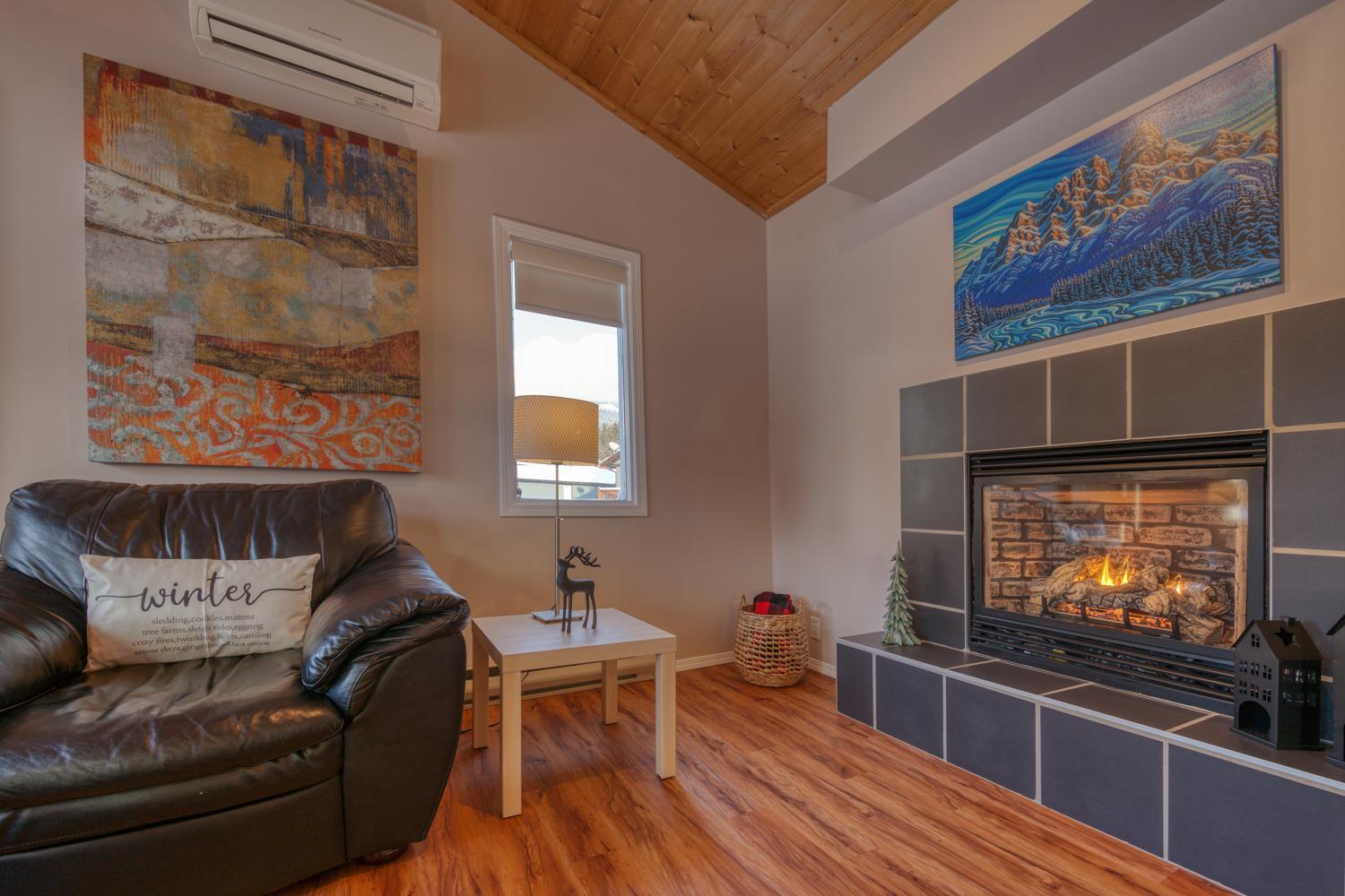 Ridgeview Resort Radium Hot Springs Esterno foto