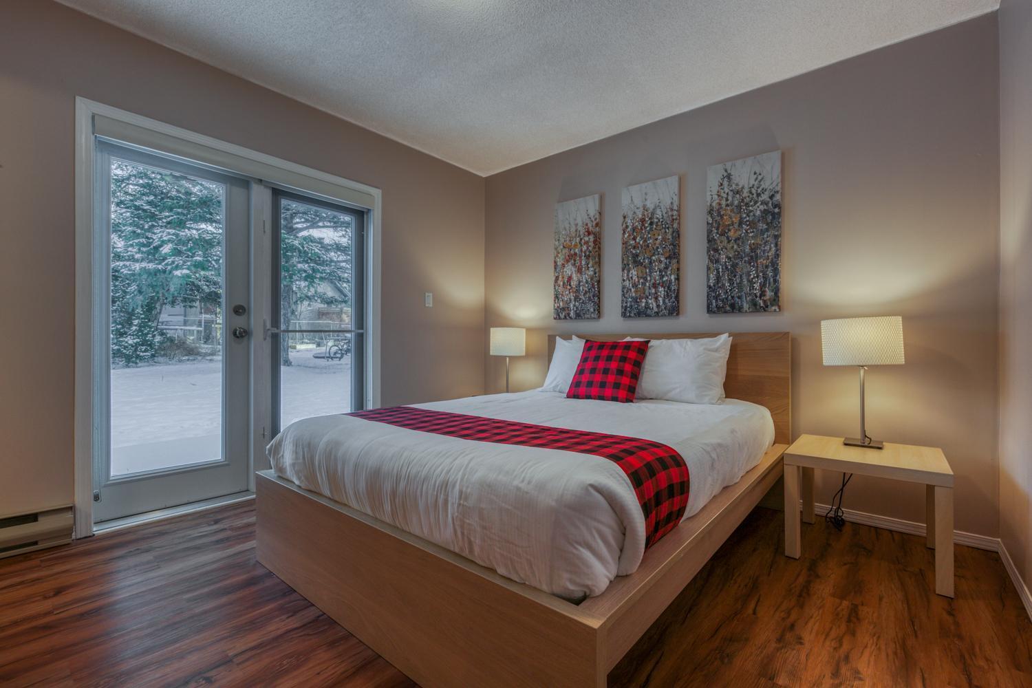 Ridgeview Resort Radium Hot Springs Esterno foto
