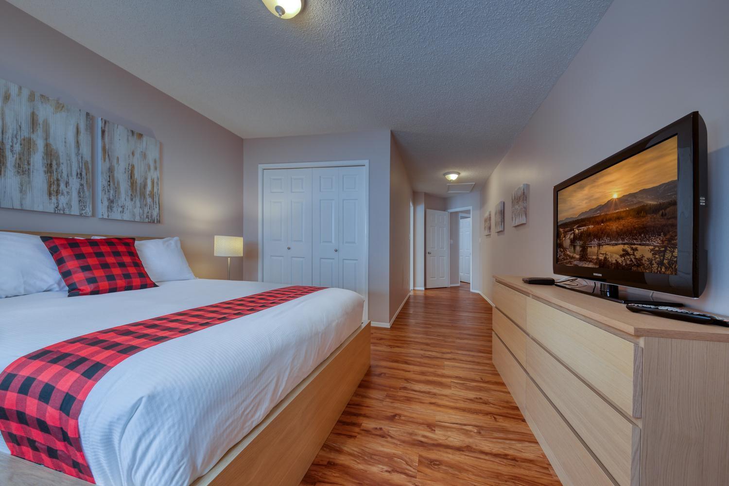Ridgeview Resort Radium Hot Springs Esterno foto